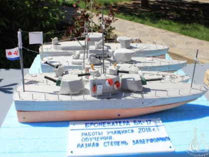 Ученики воскресной школы произвели реконструкцию битвы 1942 года на реке Мышкова