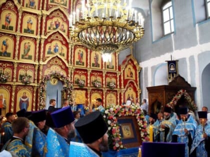 В Урюпинске отметили 195-летие явления чудотворной иконы Божией Матери