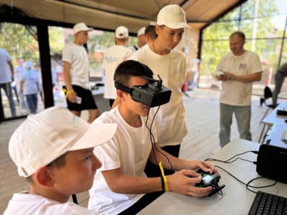 В Волгоградской области намерены расширить программу повышения грамотности в сфере БПЛА