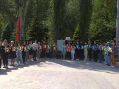 В Волгограде проходит акция для детей «Скажи телефону доверия: «Да!»