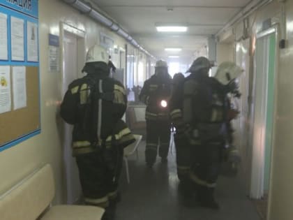 Из медучреждения на севере Волгограда эвакуировали 150 человек