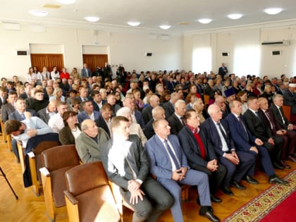 СОСТОЯЛАСЬ ТОРЖЕСТВЕННАЯ ЦЕРЕМОНИЯ ВСТУПЛЕНИЯ В ДОЛЖНОСТЬ ГЛАВЫ АДМИНИСТРАЦИИ ГОРОДСКОГО ОКРУГА – ГОРОД ВОЛЖСКИЙ ИГОРЯ НИКОЛАЕВИЧА ВОРОНИНА