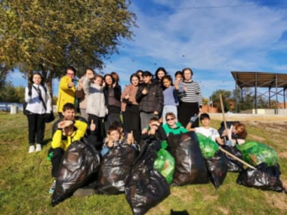 Студенты педколледжа и ученики средней школы №3 стали участниками эко-акции «Волга»