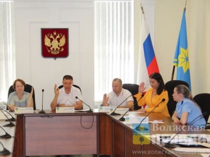 В Волжском предлагают изменить Положение о звании Почетного гражданина города