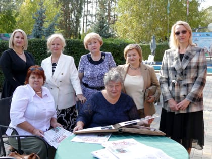 ЗАМПРЕДСЕДАТЕЛЯ ГОРДУМЫ ВАЛЕНТИНА РОДА ПОЗДРАВИЛА АДВОКАТОВ С 70-ЛЕТИЕМ СО ДНЯ ОБРАЗОВАНИЯ ПЕРВОЙ ВОЛЖСКОЙ ЮРКОНСУЛЬТАЦИИ