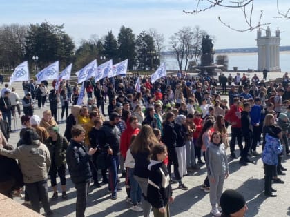 Сотни волгоградцев приняли участие в спортивном празднике в рамках партийного проекта «Детский спорт»