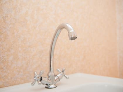 Контрастный душ способен продлить жизнь, считают ученые