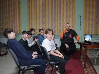 Начались занятия по навыкам управления квадрокоптером
