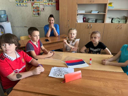 ТАТЬЯНА ГЛУХОВА НАГРАДИЛА УЧАСТНИКОВ ИНТЕЛЛЕКТУАЛЬНОЙ ИГРЫ