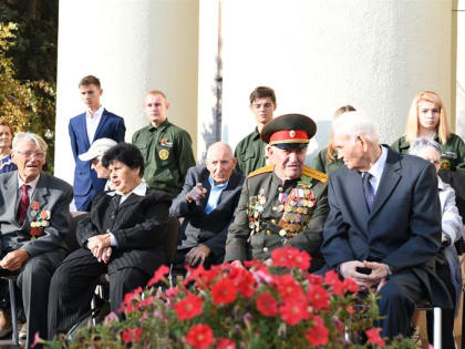 В рамках юбилейной недели в ВолГАУ чествовали ветеранов