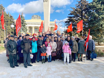 В ПРАЗДНОВАНИИ 105-Й ГОДОВЩИНЫ СОЗДАНИЯ ВЛКСМ УЧАСТИЕ ПРИНЯЛИ ДЕПУТАТЫ ФРАКЦИИ КПРФ