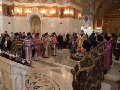 Митрополит Феодор совершил Божественную литургию в день памяти святого князя Феодора Смоленского