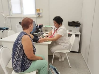Клиники волгоградского региона пополняют кадрами по программе «Земский доктор/фельдшер»
