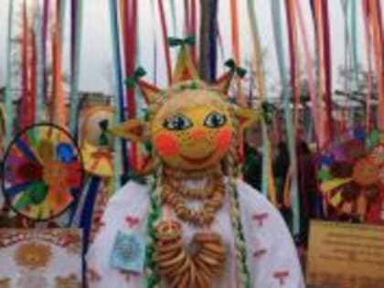 В Волгограде выбрали лучшую масленичную куклу