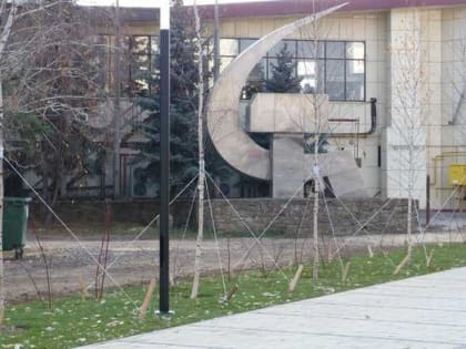 Коммунисты Волгограда вместо мэрии извинились за демонтаж монумента «Серп и молот»