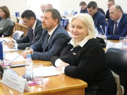 Еще 556 волгоградских школьников удостоены стипендии городской Думы