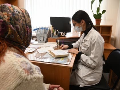 За год в больницы Волгоградской области направили 148 земских медиков