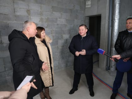 Дольщики последнего в Волгоградской области долгостроя получили ключи от квартир в канун Нового года