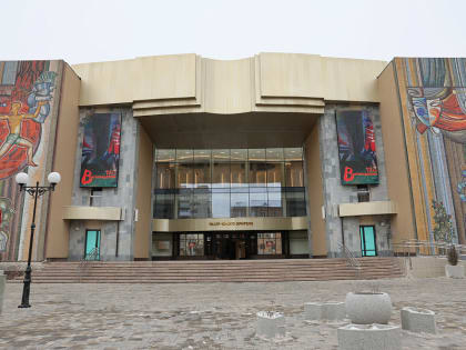 Волгоградский ТЮЗ вернется в родные стены в новом театральном сезоне 2025-2026 года