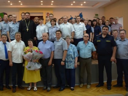 80 лет под Покровом Богородицы: Представитель Волгоградской епархии поздравил Дитя Сталинграда Зинаиду Андрееву с юбилеем