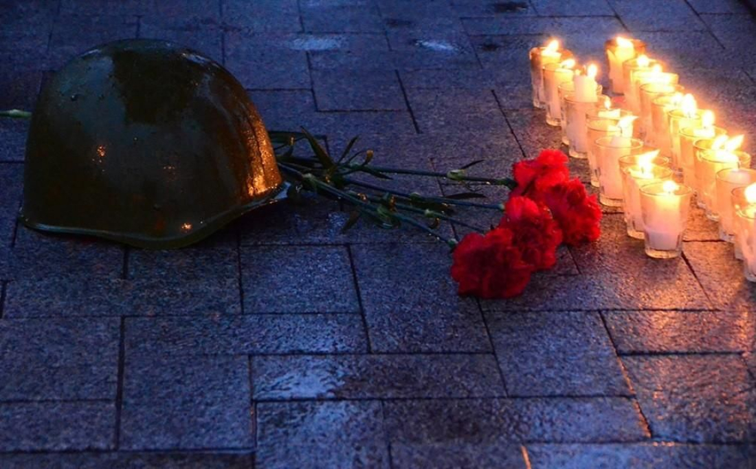Свеча памяти алексею навальному. Свеча памяти 2022 акция. Акция свеча памяти 22 июня. День памяти. Свеча памяти и скорби 22 июня.