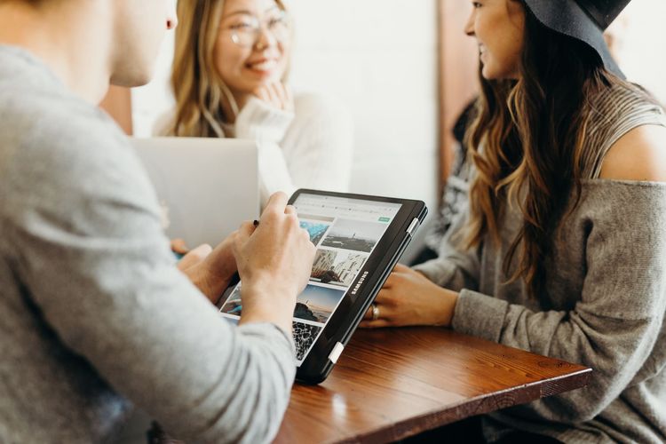 Avoir une application mobile pour communiquer avec ses salariés