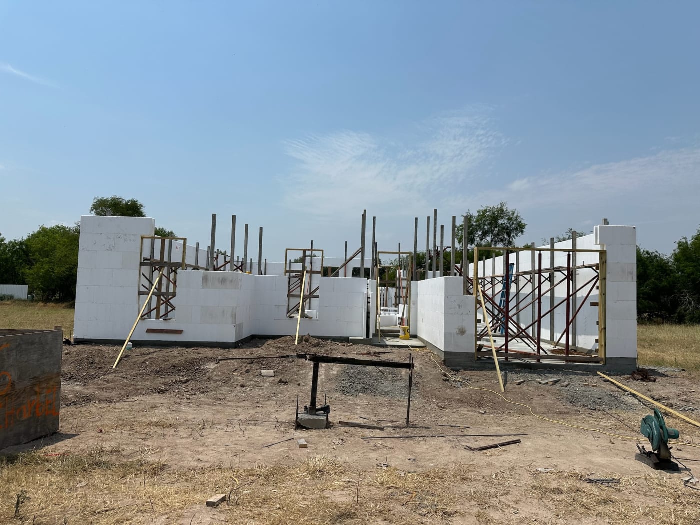 Modern ICF Spec Home - Photo 2