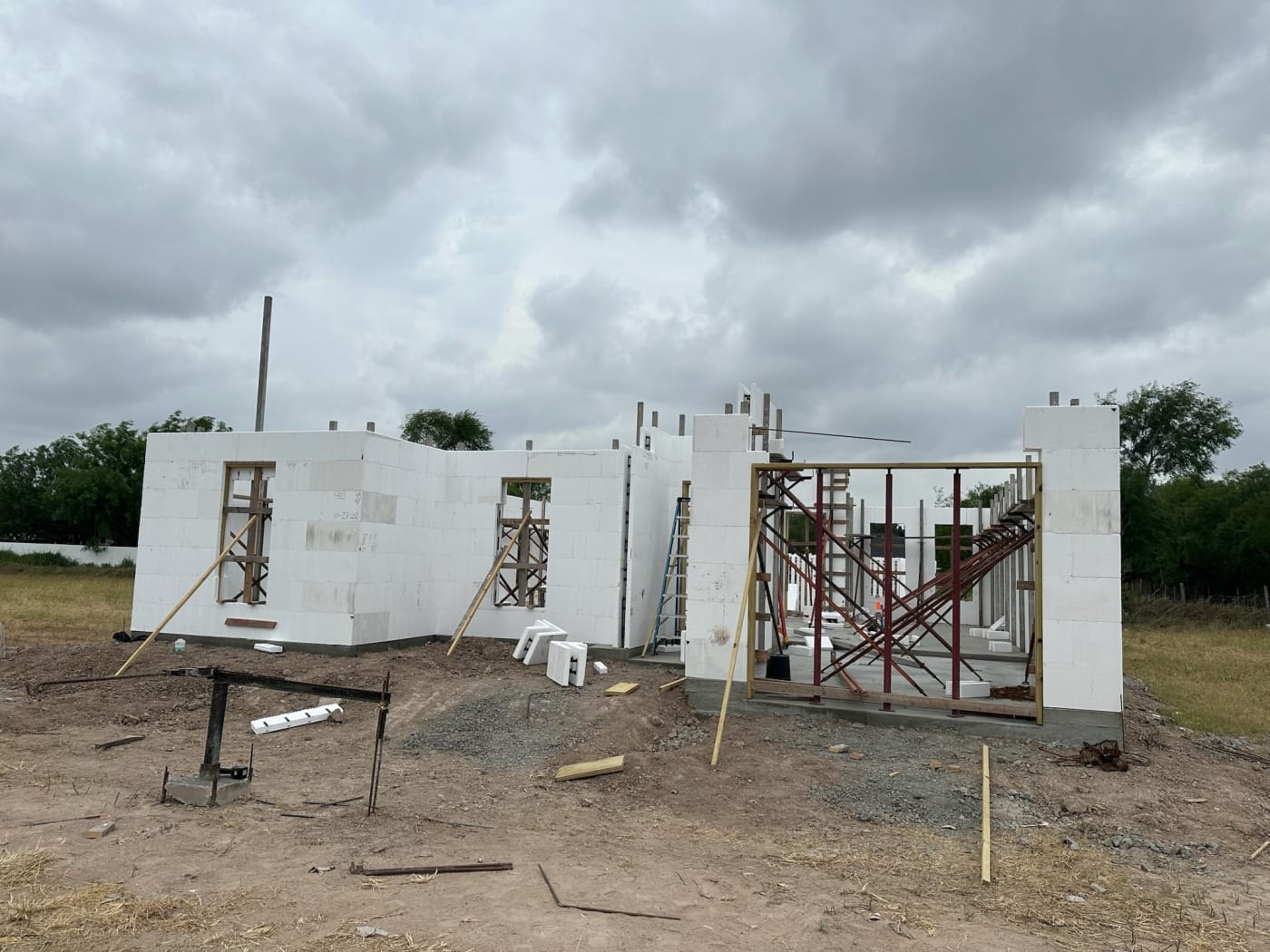 Modern ICF Spec Home - Photo 3