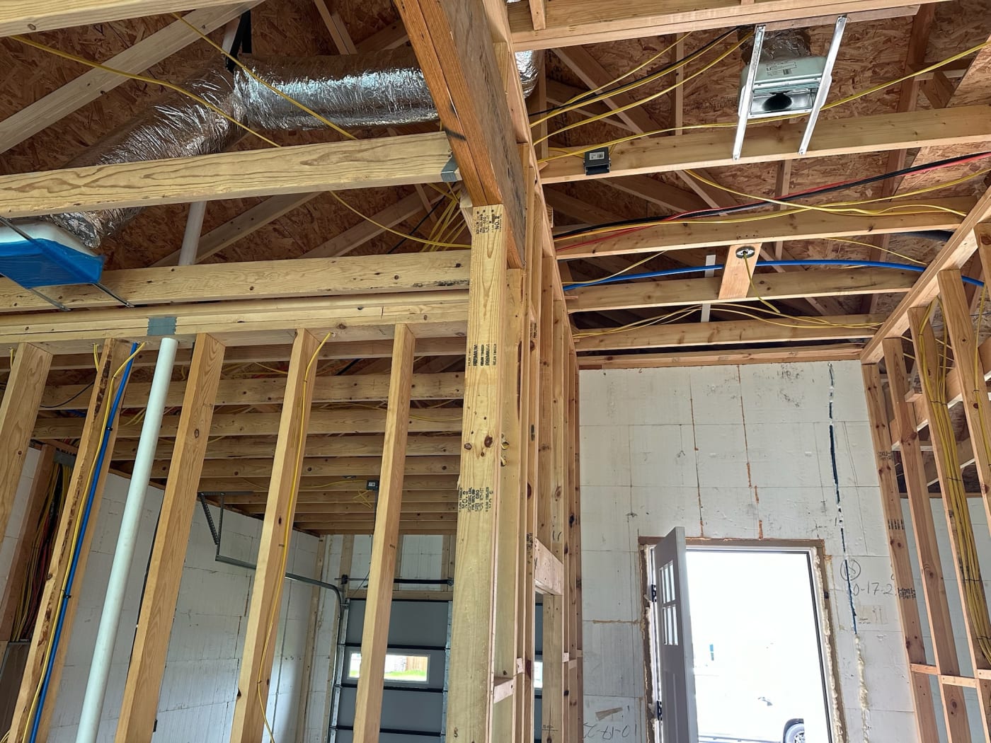 Modern ICF Spec Home - Photo 13