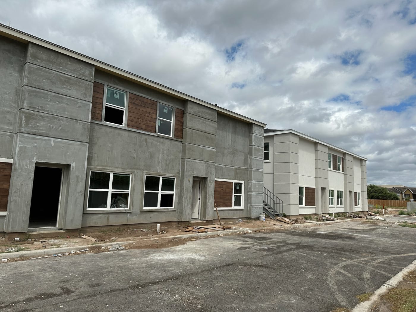 McAllen ICF Eightplex Complex - Photo 2