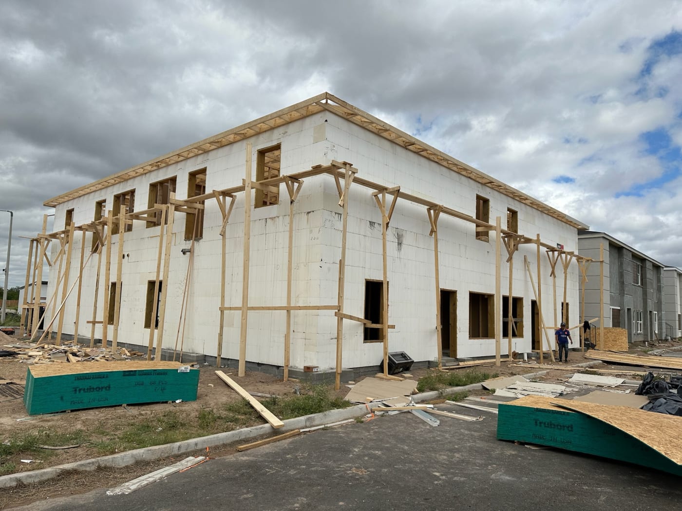 McAllen ICF Eightplex Complex - Photo 3