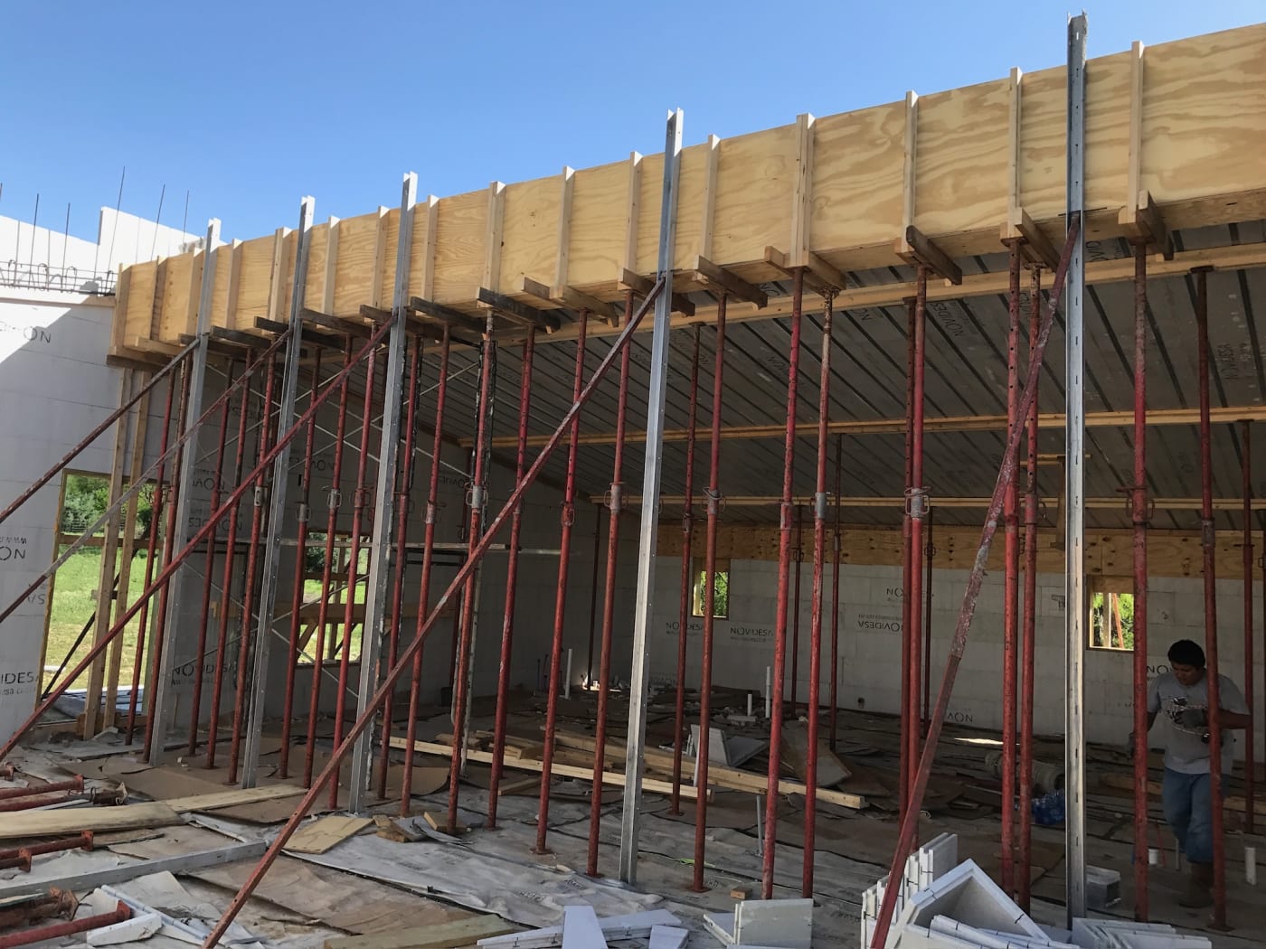 Castroville New Residence ICF Roofline - Photo 5
