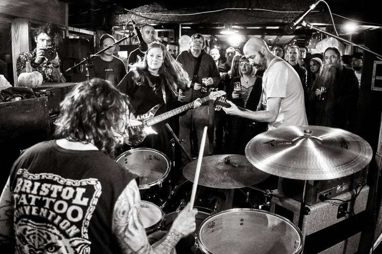 Olanza at The Old Stillage, Bristol, October 2021. Photograph Copyright © Simon Holliday