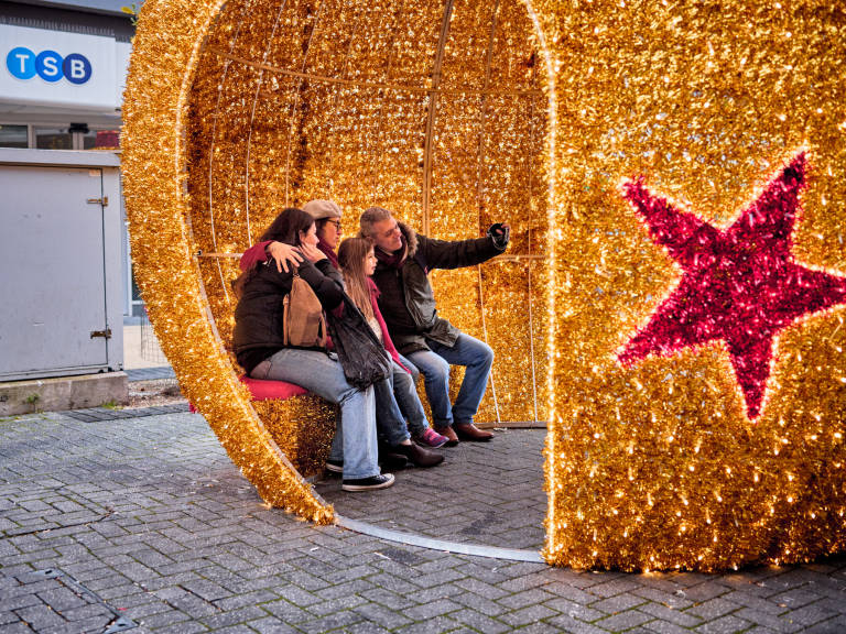 Broadmead, Bristol, December 2022. Photograph Copyright © Simon Holliday