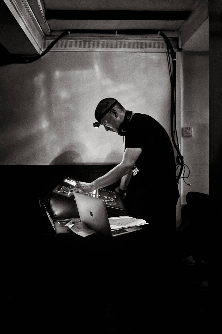 Lorenzo at The Crofters Rights, Bristol, May 2022. Photograph Copyright © Simon Holliday