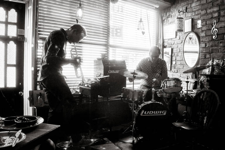 Eyebrow at El Rincon, Bristol, July 2021. Photograph Copyright © Simon Holliday