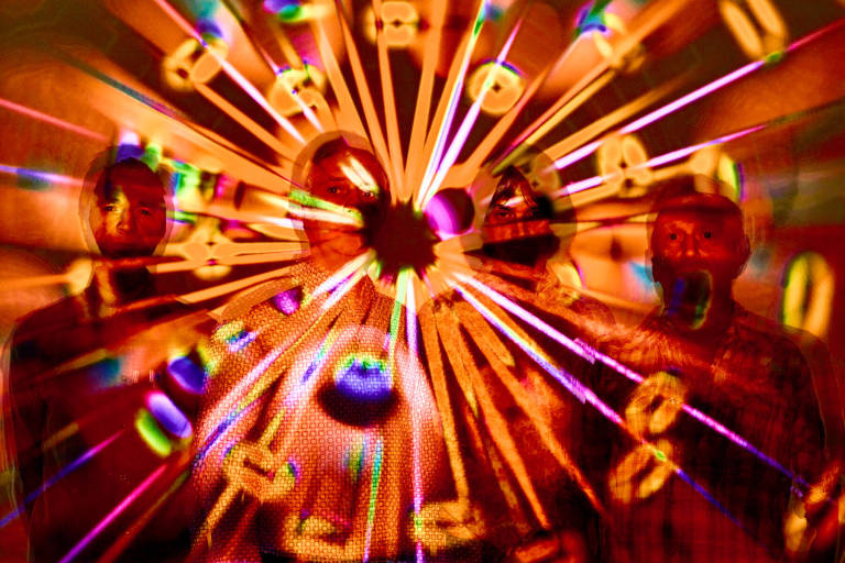 LOOP, Bristol, October 2021. Photograph Copyright © Simon Holliday