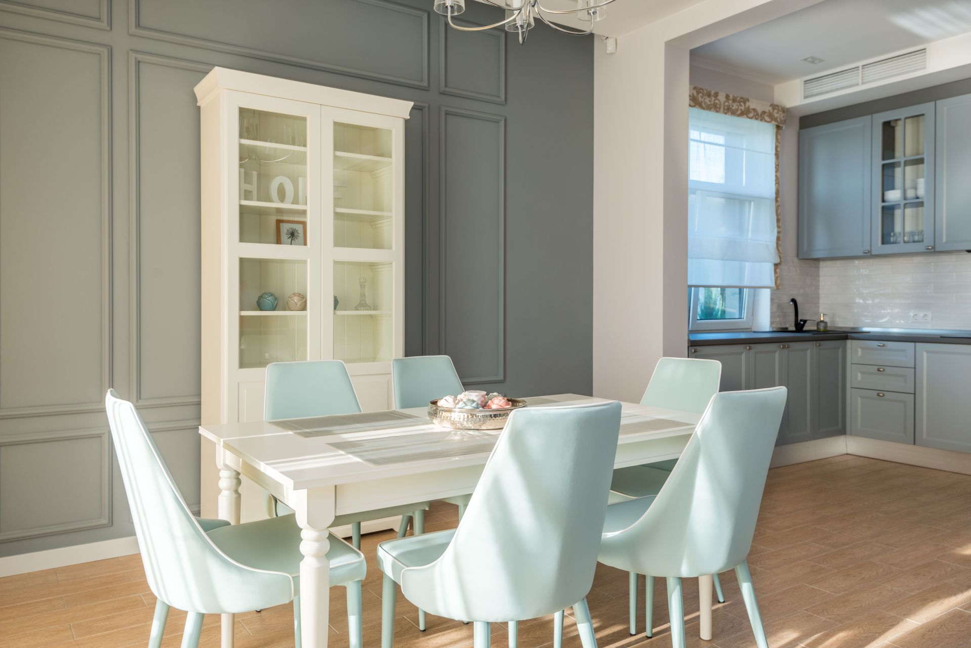 Calacatta Marble 6-Seater Dining Set