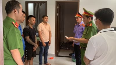 Báo công, dâng hương trước anh linh Đại tướng Võ Nguyên Giáp nhân kỷ niệm 62 năm Ngày truyền thống lực lượng Cảnh sát…