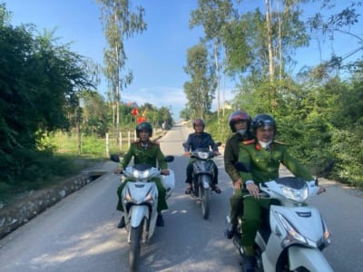  Ấm tình “Vùng biên yêu thương”