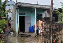 Ngôi nhà cấp bốn của mệ Nguyễn Thị Loại, tổ ấm của các thành viên thuộc 3 thế hệ