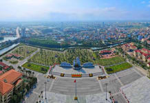 Quảng trường Hồ Chí Minh.