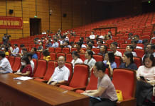 Các học viên dự lớp tập huấn