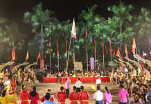 Buổi trình diễn tổng kết có sự tham gia của đông đảo người dân trên địa bàn huyện Lệ Thủy.