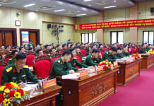 Các đại biểu dự hội nghị.