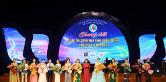  12 thí sinh được chọn vào tranh tài tại vòng chung kết.