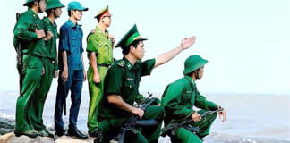 Bộ đội Biên phòng phối hợp với các lực lượng Công an, dân quân địa phương tuần tra, bảo vệ chủ quyền, an ninh biên giới, biển đảo. Ảnh: Báo Biên phòng