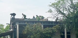 Đề án hỗ trợ nhà ở dành cho người có công với cách mạng và thân nhân liệt sỹ nhận được sự hỗ trợ của nhiều tập thể, cá nhân.