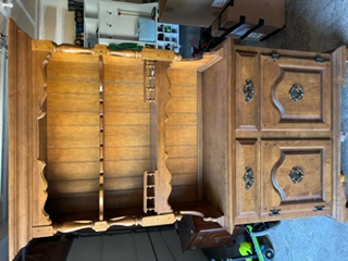 Dining room/Kitchen Hutch
