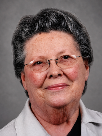 Shirley Ruth Klapal